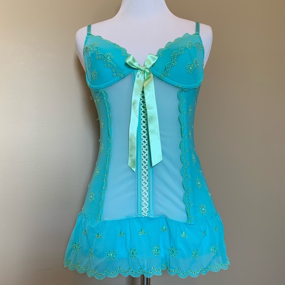 VS Vintage sexy little things eyelet lace corset lingerie